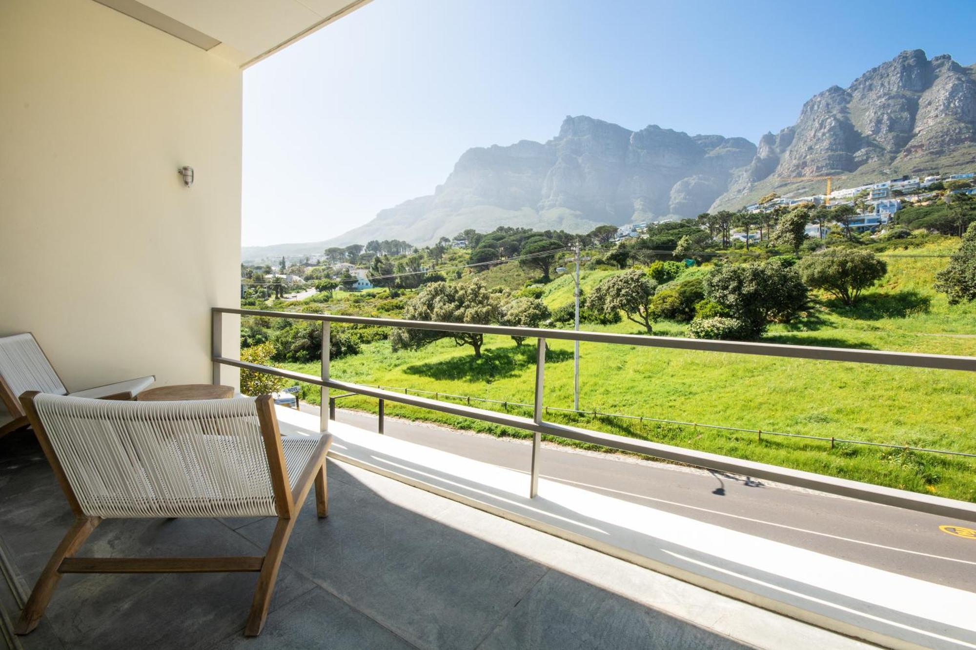Luxury Camps Bay Penthouse With Spectacular Views Appartement *